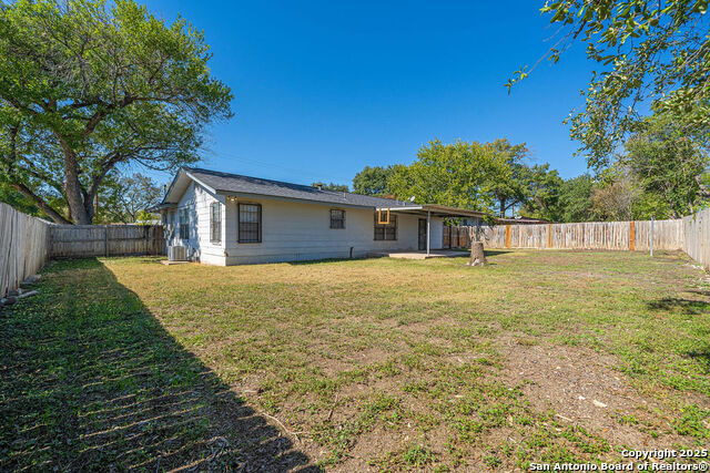 Image 26 of 27 For 106 Oakwood Dr