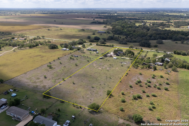 Listing photo id 26 for 1510 Timmermann