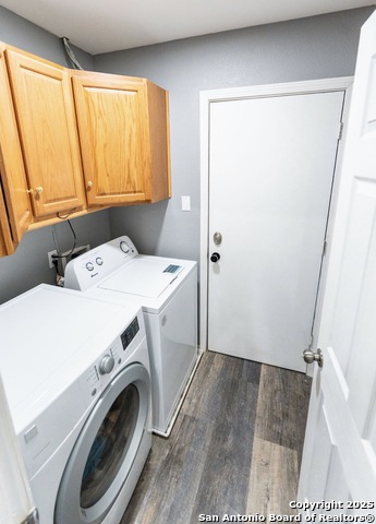 Image 15 of 27 For 301 Cypress Garden