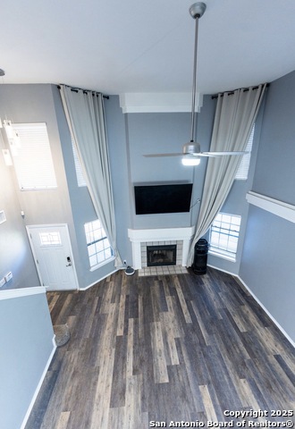 Image 4 of 27 For 301 Cypress Garden