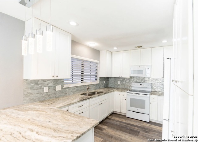 Image 6 of 27 For 301 Cypress Garden