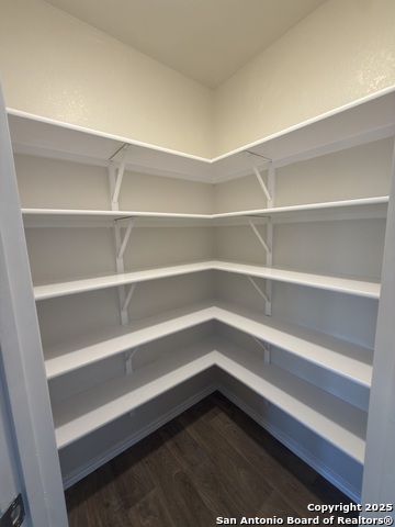 Image 9 of 31 For 156 Middle Green