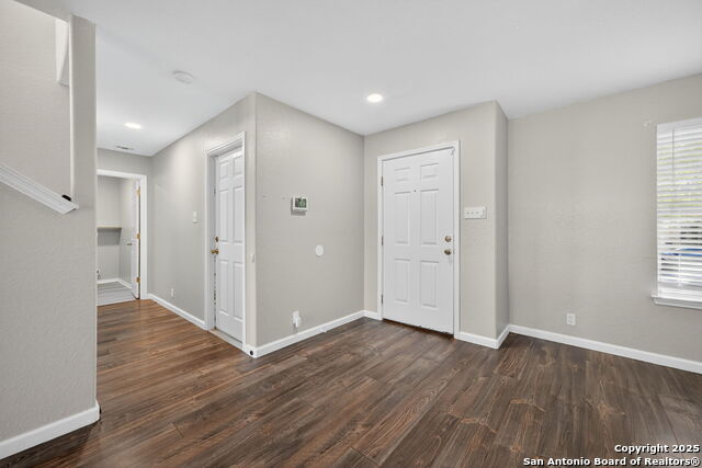 Image 5 of 29 For 15515 Flowingspg