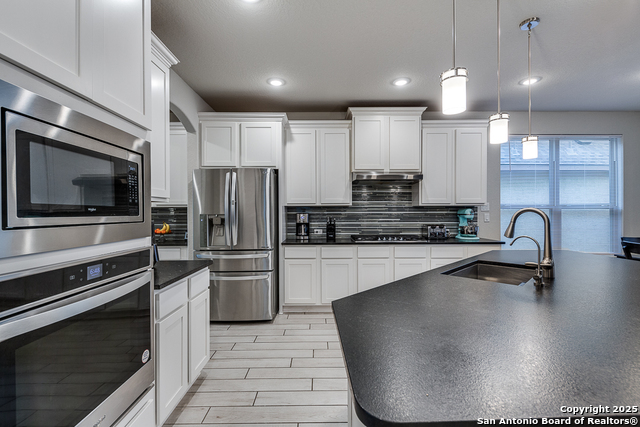 Image 10 of 26 For 8514 Glass Gem