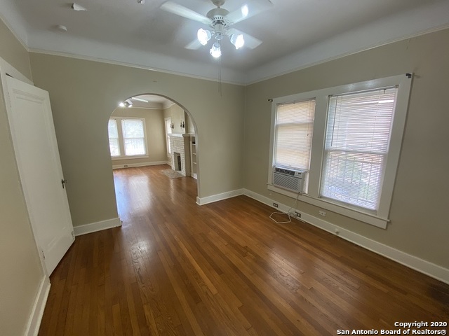 Image 7 of 15 For 247 Lullwood Ave E Front