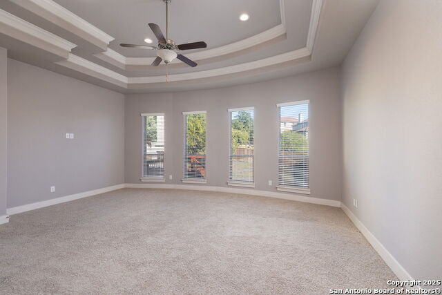 Image 23 of 43 For 16018 Villa Basilica