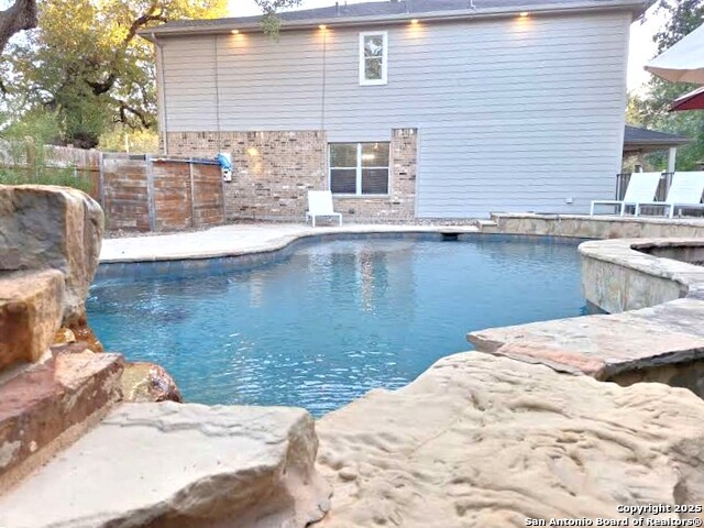 Image 3 of 22 For 1601 Mountain Brook