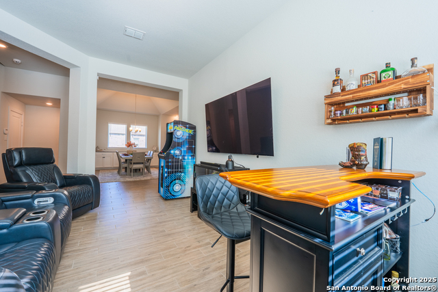 Listing photo id 12 for 22842 Rio Salado