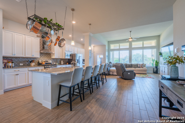 Listing photo id 4 for 22842 Rio Salado