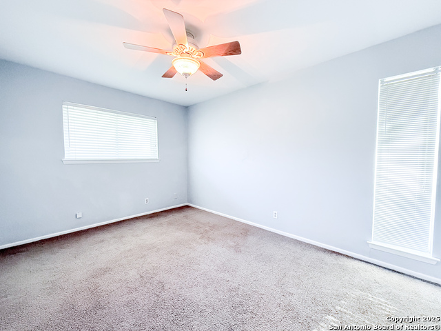 Image 27 of 42 For 10402 Redlawn