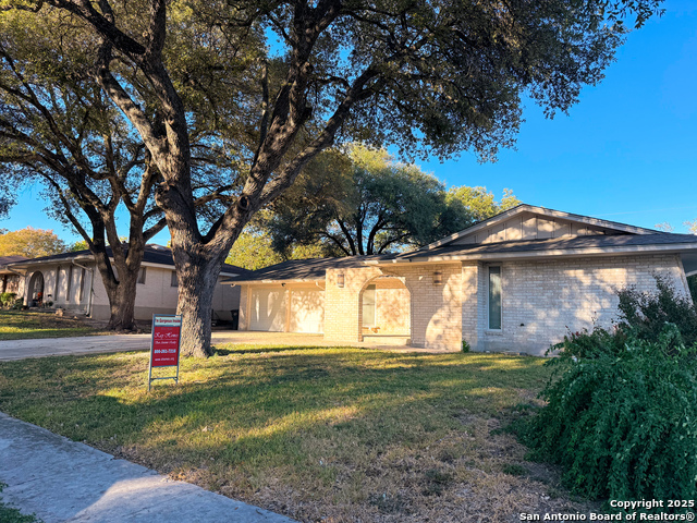 Image 41 of 42 For 10402 Redlawn