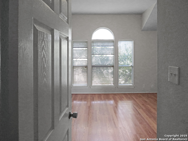 Image 18 of 28 For 6905 Terra Rye