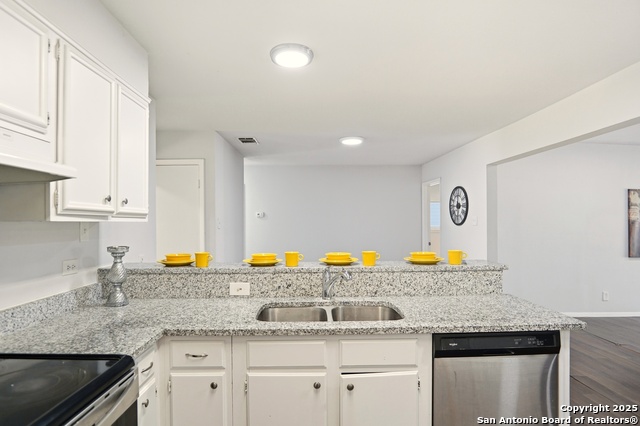 Image 9 of 31 For 3427 Vinecrest