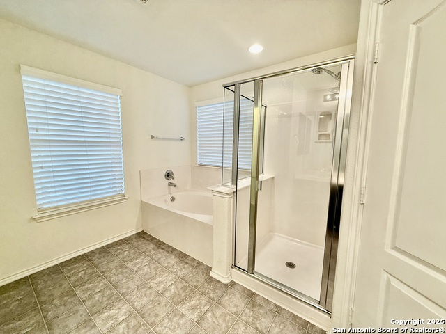 Image 19 of 29 For 20802 Creek River