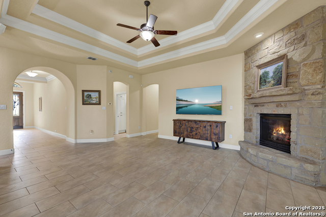 Image 11 of 62 For 509 Moonlight Circle