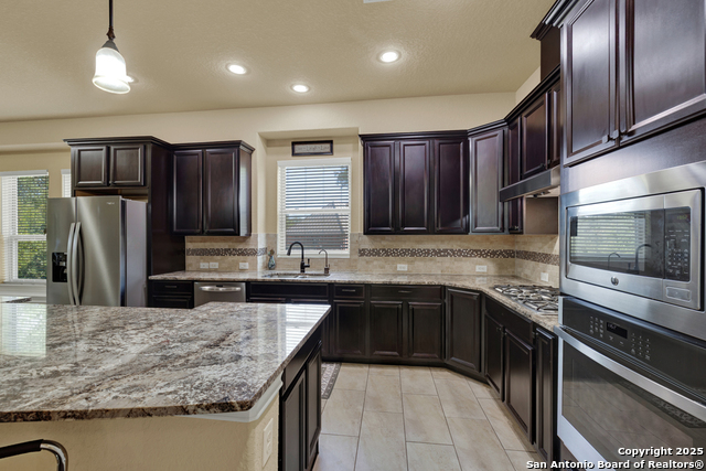 Image 23 of 62 For 509 Moonlight Circle