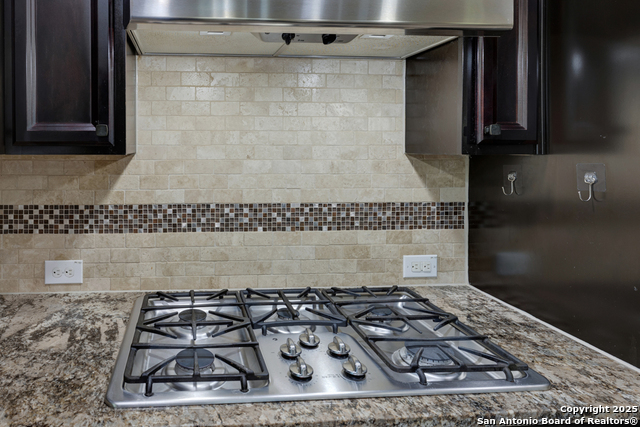 Image 24 of 62 For 509 Moonlight Circle