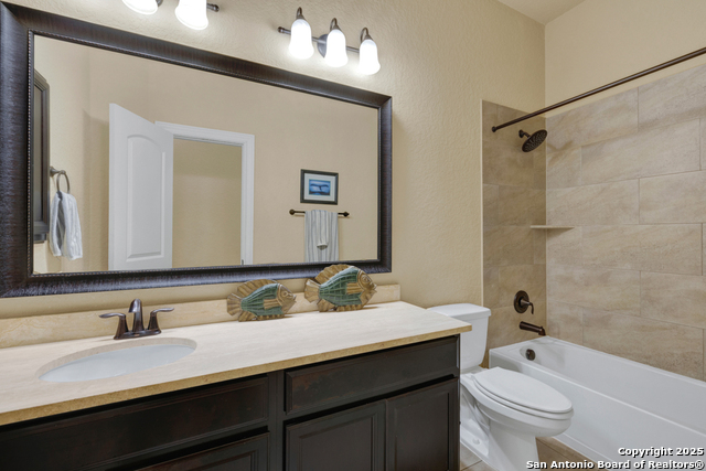 Image 35 of 62 For 509 Moonlight Circle