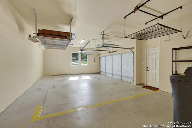 Image 37 of 62 For 509 Moonlight Circle