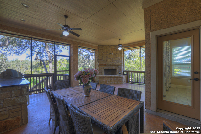 Image 41 of 62 For 509 Moonlight Circle