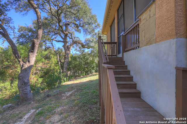 Image 49 of 62 For 509 Moonlight Circle