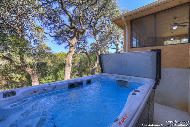 Image 52 of 62 For 509 Moonlight Circle