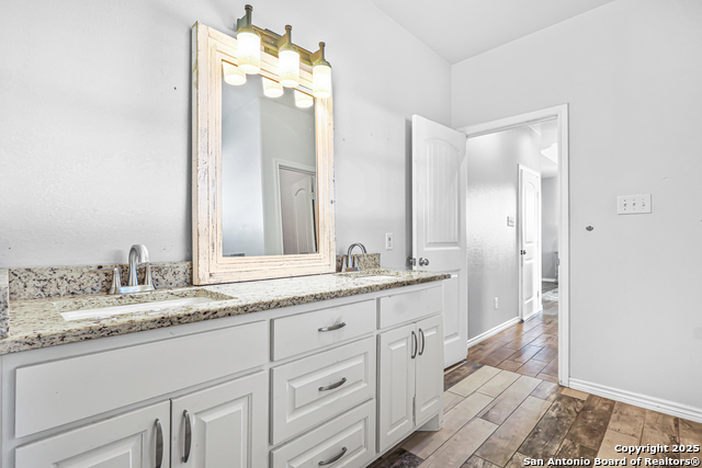 Image 19 of 29 For 8827 Wilma Jean