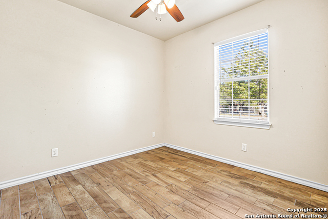 Image 20 of 29 For 8827 Wilma Jean