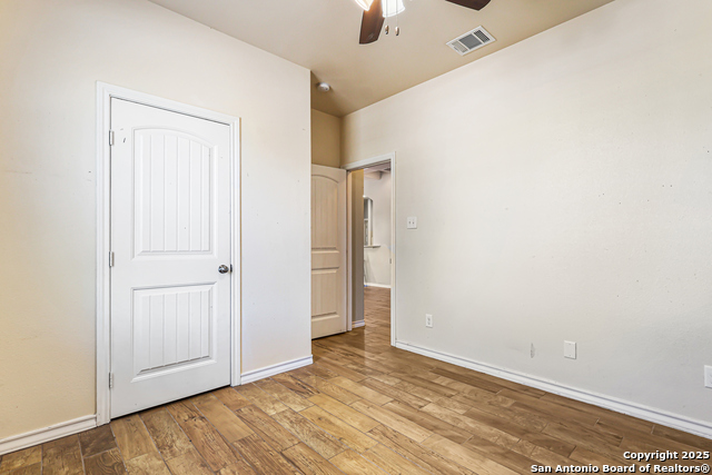 Image 21 of 29 For 8827 Wilma Jean