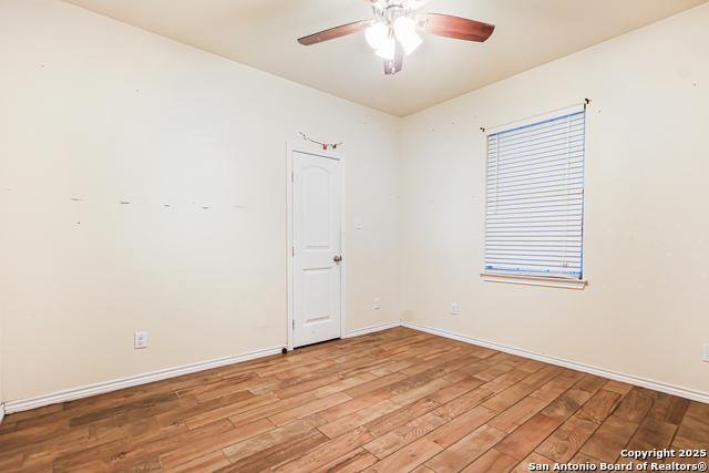 Image 23 of 29 For 8827 Wilma Jean