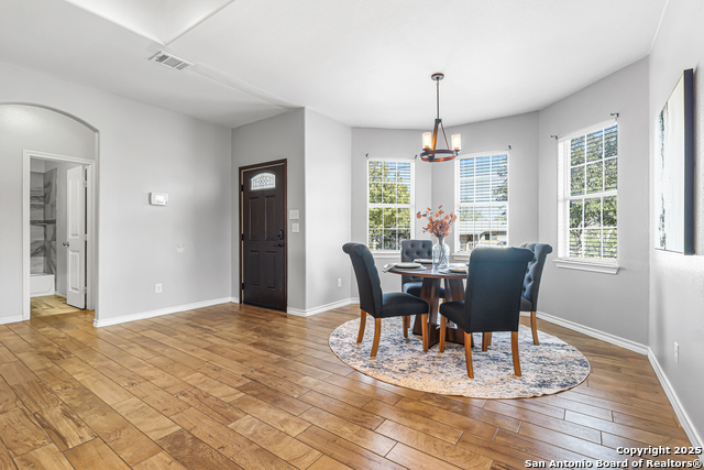 Image 5 of 29 For 8827 Wilma Jean