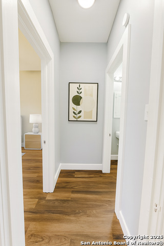 Image 13 of 32 For 2031 Fredericksburg