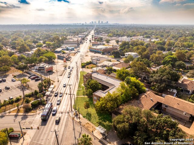 Image 27 of 32 For 2031 Fredericksburg