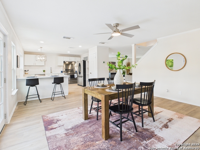 Image 10 of 33 For 9506 Bending Crest