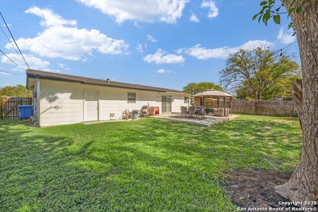 Image 31 of 36 For 5202 Coral Mist