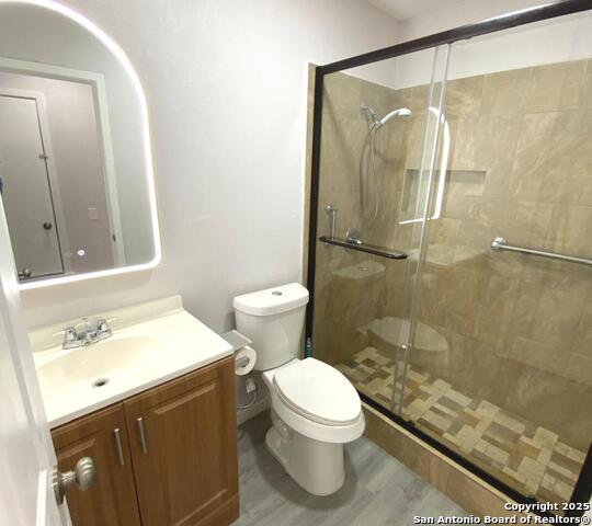 Image 26 of 38 For 5526 Ghost Hawk