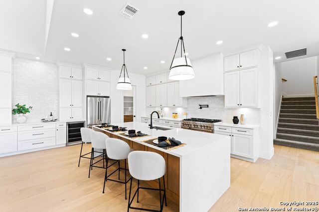 Image 13 of 46 For 424 Rittimann