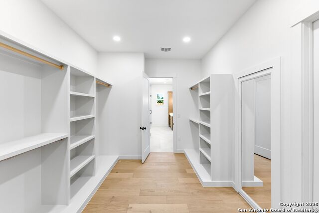 Image 24 of 46 For 424 Rittimann