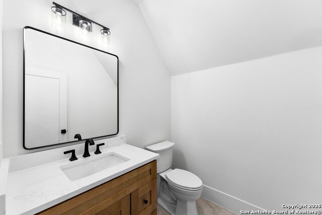 Image 35 of 46 For 424 Rittimann