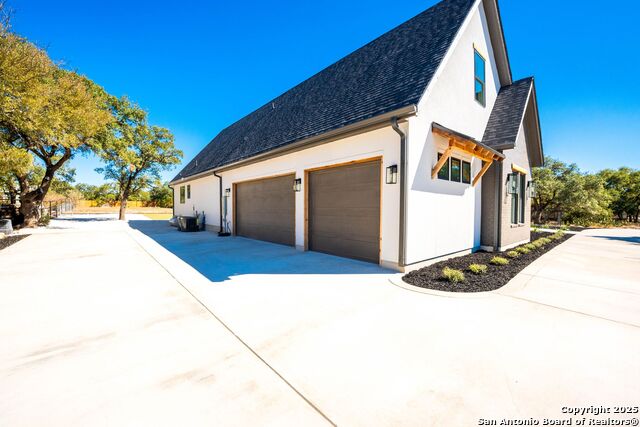 Image 4 of 46 For 424 Rittimann