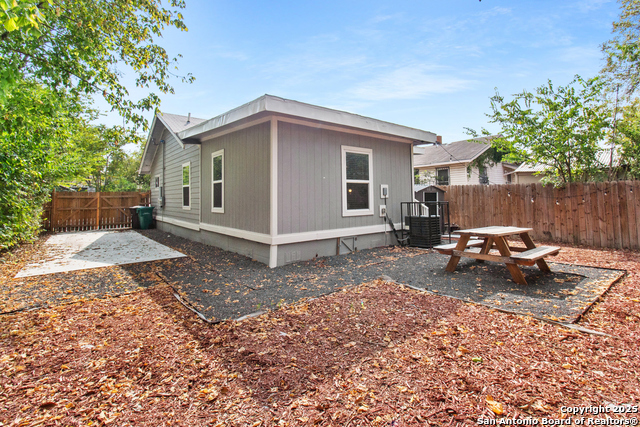 Image 23 of 23 For 1923 Dawson  