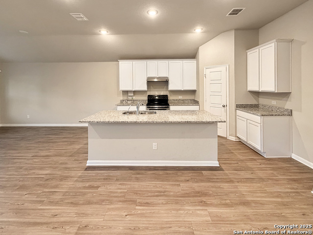 Image 3 of 27 For 5503 Jade Valley