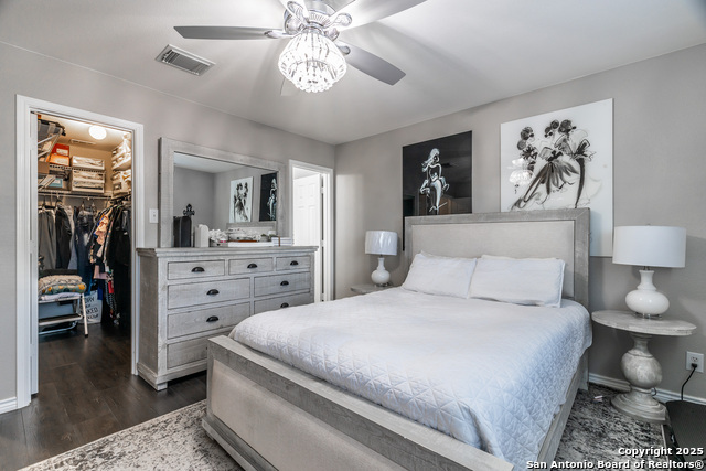 Image 12 of 30 For 8331 Deer Creek Run