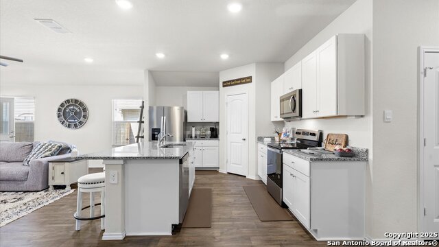 Image 15 of 35 For 424 Chaco Loop