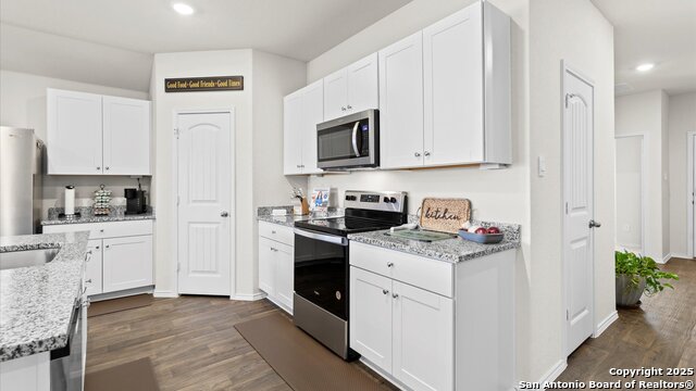 Image 17 of 35 For 424 Chaco Loop