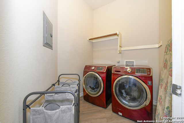 Image 22 of 29 For 309 Esma St