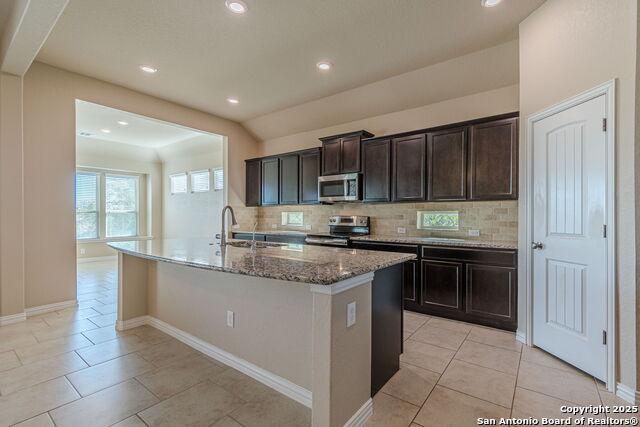 Listing photo id 12 for 1253 Havens Cross