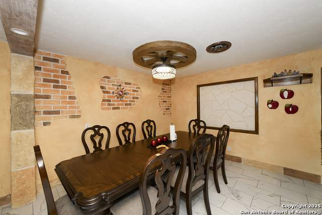 Image 10 of 35 For 4720 Rakowitz