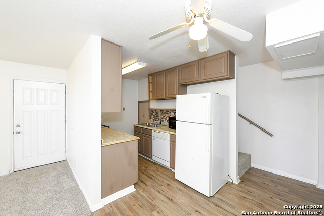 Image 25 of 35 For 4720 Rakowitz