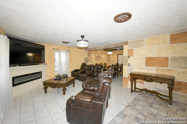 Image 8 of 35 For 4720 Rakowitz